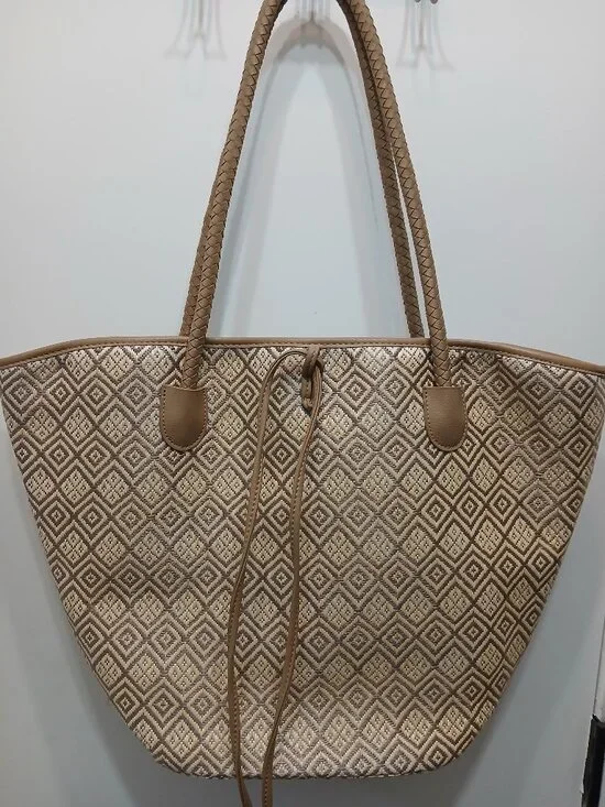 Neiman Marcus Woven Tote - Picture 1 of 9